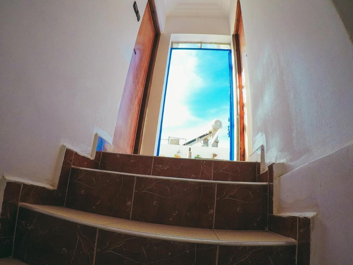 Tamraght White Hostel Exterior photo