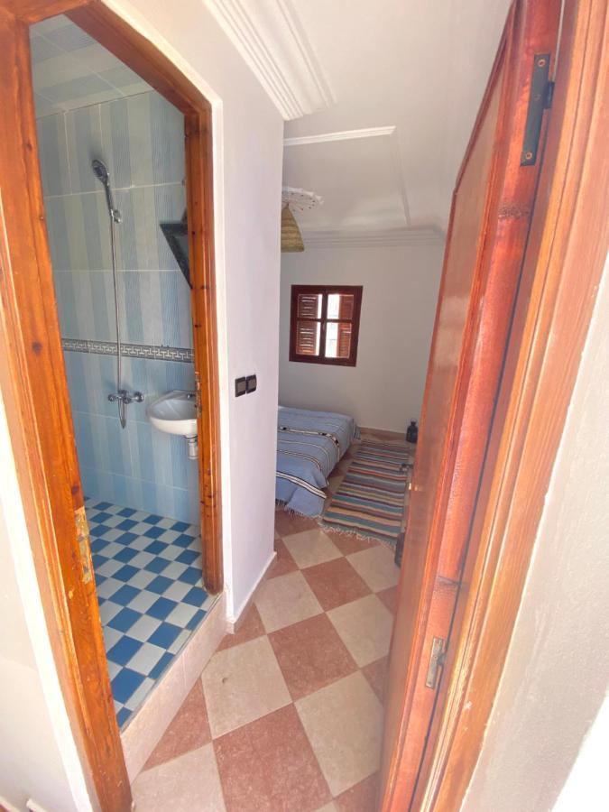Tamraght White Hostel Exterior photo